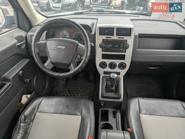 Джип Патриот 2008 в Ровно на Automoto.ua Серый Джип Патриот, объемом двигателя 2.36 л и пробегом 202 тыс. км за 4750 $, фото 31 на Automoto.ua