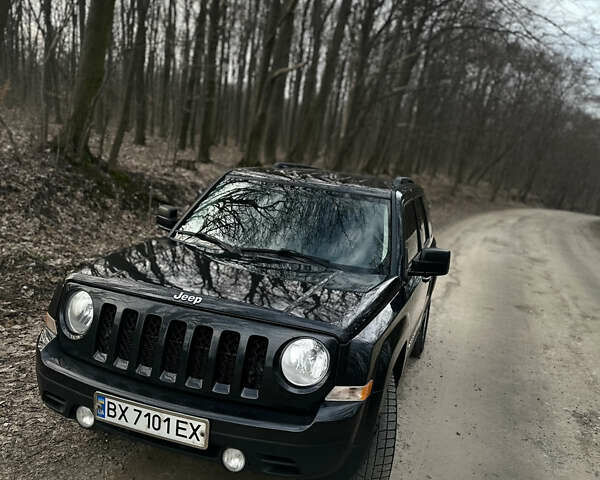 Сірий Джип Patriot, об'ємом двигуна 2.36 л та пробігом 210 тис. км за 8700 $, фото 2 на Automoto.ua