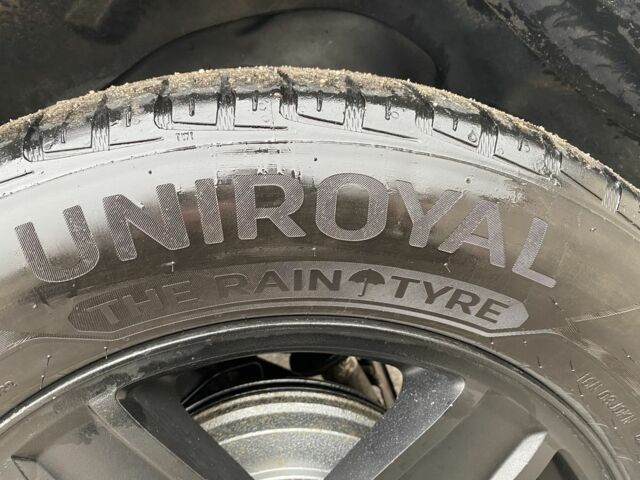 Серый Джип Патриот, объемом двигателя 2 л и пробегом 149 тыс. км за 9000 $, фото 4 на Automoto.ua