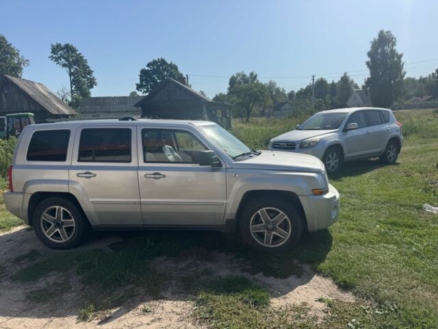 Серый Джип Патриот, объемом двигателя 0 л и пробегом 175 тыс. км за 4500 $, фото 6 на Automoto.ua