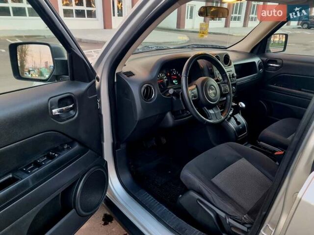 Серый Джип Патриот, объемом двигателя 2.4 л и пробегом 197 тыс. км за 9000 $, фото 17 на Automoto.ua