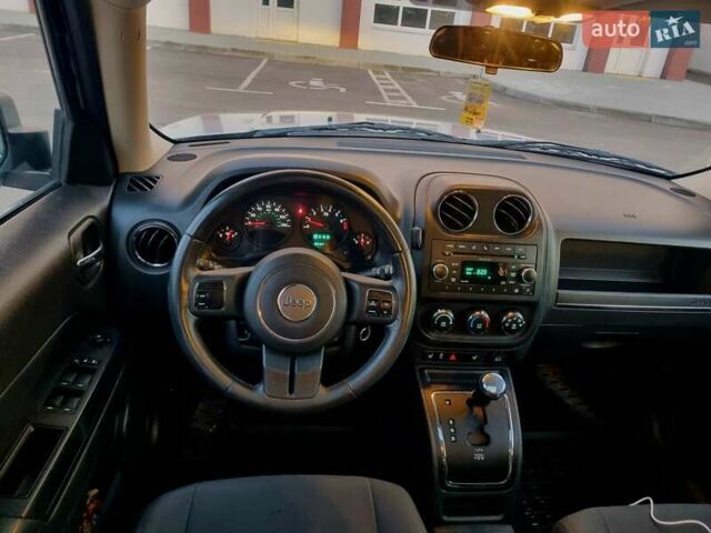 Серый Джип Патриот, объемом двигателя 2.4 л и пробегом 197 тыс. км за 9000 $, фото 38 на Automoto.ua