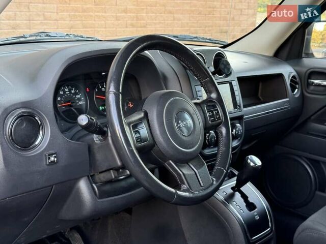 Сірий Джип Patriot, об'ємом двигуна 2.36 л та пробігом 77 тис. км за 10499 $, фото 8 на Automoto.ua