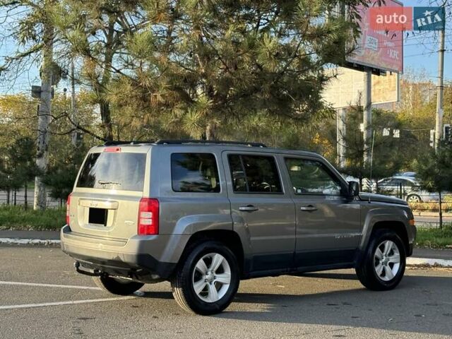 Сірий Джип Patriot, об'ємом двигуна 2.36 л та пробігом 77 тис. км за 10499 $, фото 6 на Automoto.ua