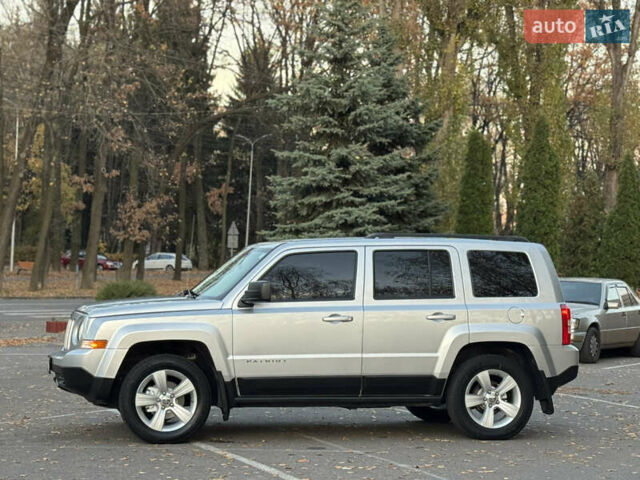 Сірий Джип Patriot, об'ємом двигуна 2.4 л та пробігом 133 тис. км за 9777 $, фото 24 на Automoto.ua