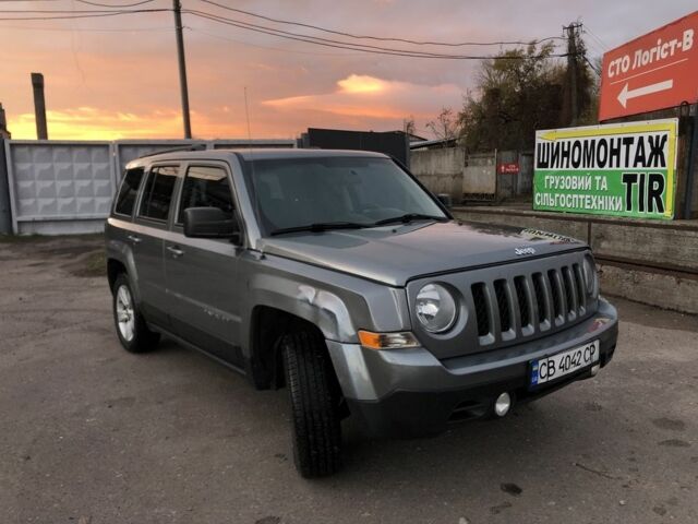 Серый Джип Патриот, объемом двигателя 2.4 л и пробегом 130 тыс. км за 6900 $, фото 1 на Automoto.ua