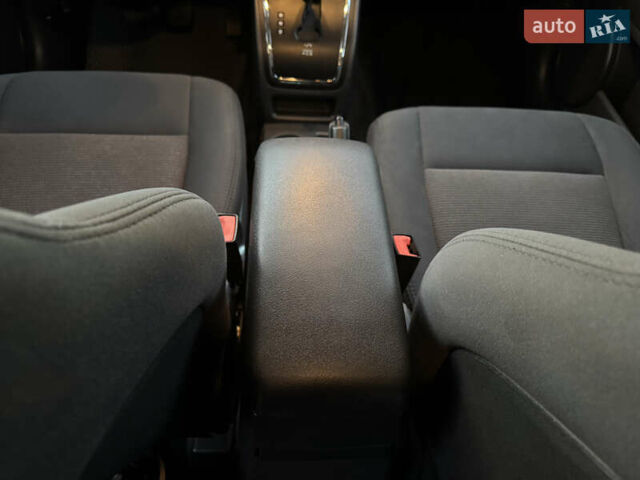 Сірий Джип Patriot, об'ємом двигуна 2.4 л та пробігом 133 тис. км за 9777 $, фото 63 на Automoto.ua