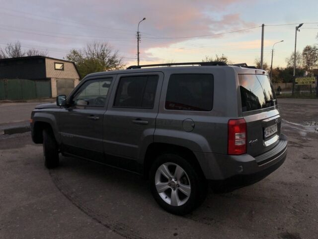 Серый Джип Патриот, объемом двигателя 2.4 л и пробегом 130 тыс. км за 6900 $, фото 6 на Automoto.ua