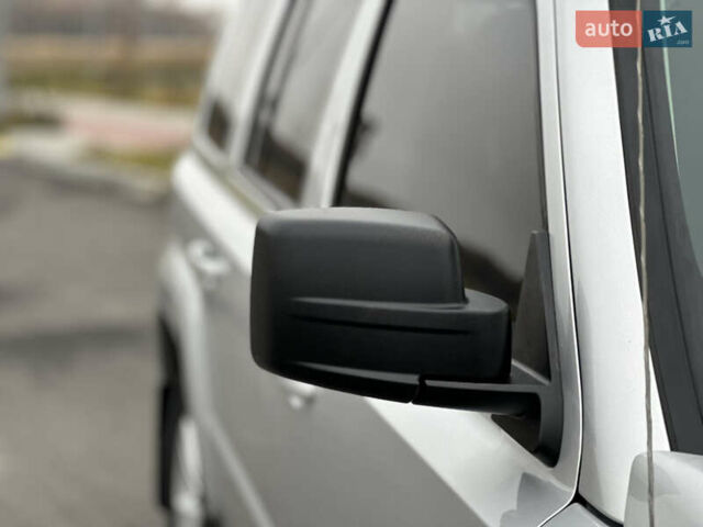 Сірий Джип Patriot, об'ємом двигуна 2.4 л та пробігом 212 тис. км за 8999 $, фото 6 на Automoto.ua