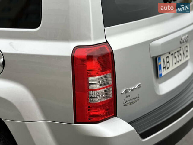 Сірий Джип Patriot, об'ємом двигуна 2.4 л та пробігом 212 тис. км за 8999 $, фото 12 на Automoto.ua