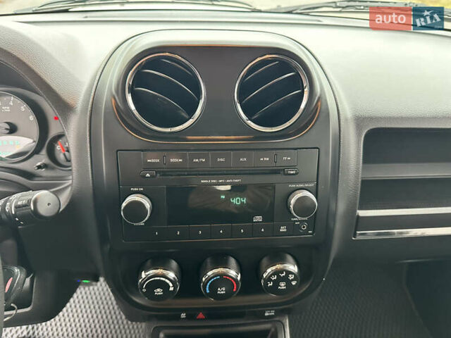 Сірий Джип Patriot, об'ємом двигуна 2.4 л та пробігом 212 тис. км за 8999 $, фото 38 на Automoto.ua