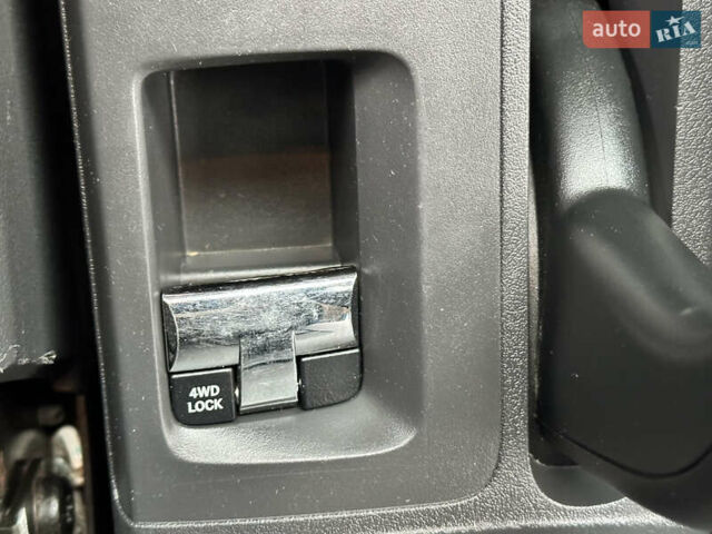 Сірий Джип Patriot, об'ємом двигуна 2.4 л та пробігом 212 тис. км за 8999 $, фото 42 на Automoto.ua