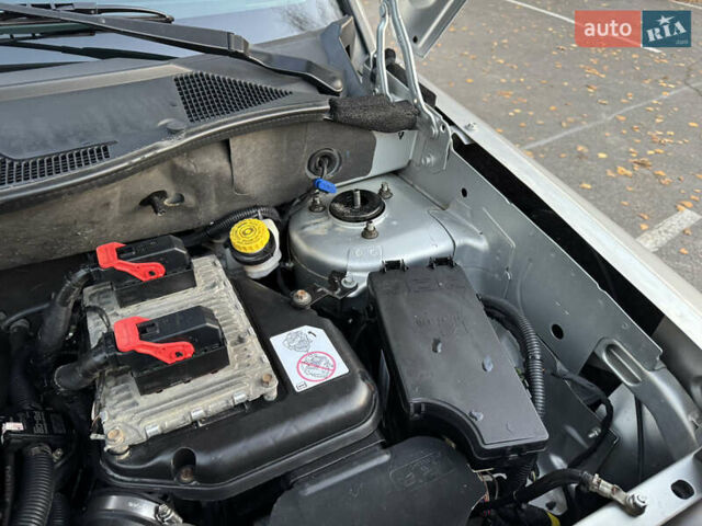 Сірий Джип Patriot, об'ємом двигуна 2.4 л та пробігом 133 тис. км за 9777 $, фото 79 на Automoto.ua