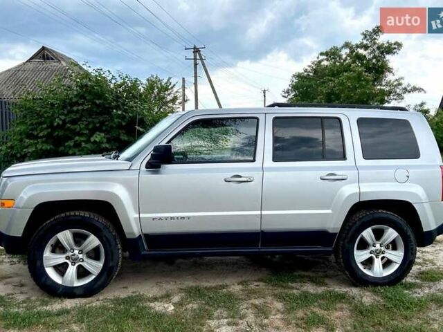 Серый Джип Патриот, объемом двигателя 2.4 л и пробегом 380 тыс. км за 7900 $, фото 9 на Automoto.ua