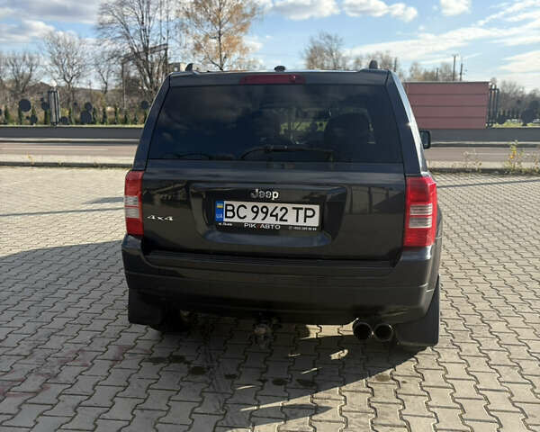 Сірий Джип Patriot, об'ємом двигуна 2.36 л та пробігом 124 тис. км за 8700 $, фото 4 на Automoto.ua