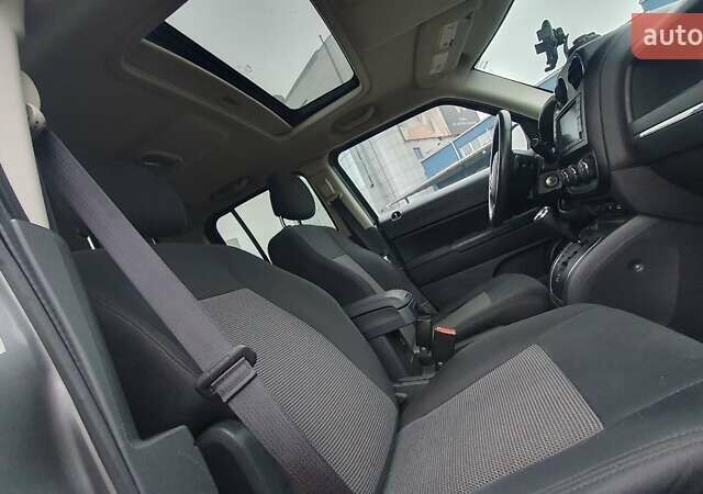 Серый Джип Патриот, объемом двигателя 2.36 л и пробегом 145 тыс. км за 8000 $, фото 15 на Automoto.ua