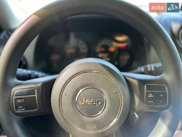 Серый Джип Патриот, объемом двигателя 2 л и пробегом 111 тыс. км за 10000 $, фото 18 на Automoto.ua