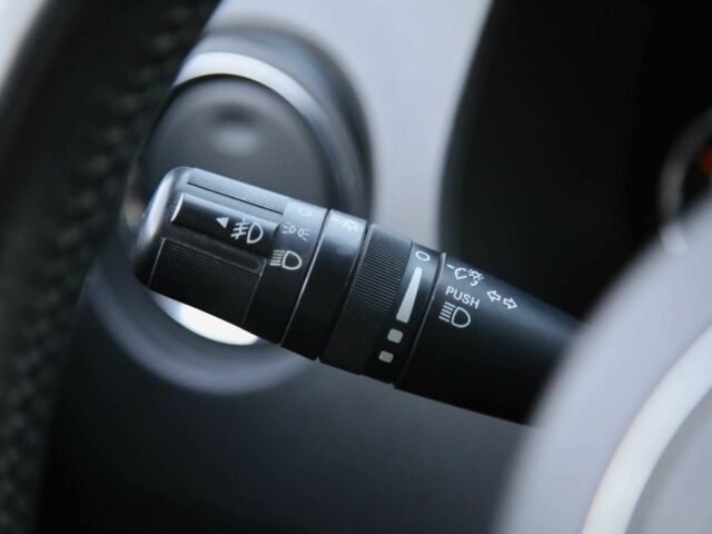 Серый Джип Патриот, объемом двигателя 2.4 л и пробегом 230 тыс. км за 9600 $, фото 21 на Automoto.ua