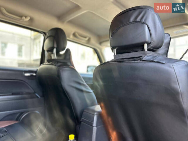 Серый Джип Патриот, объемом двигателя 2 л и пробегом 111 тыс. км за 10000 $, фото 15 на Automoto.ua