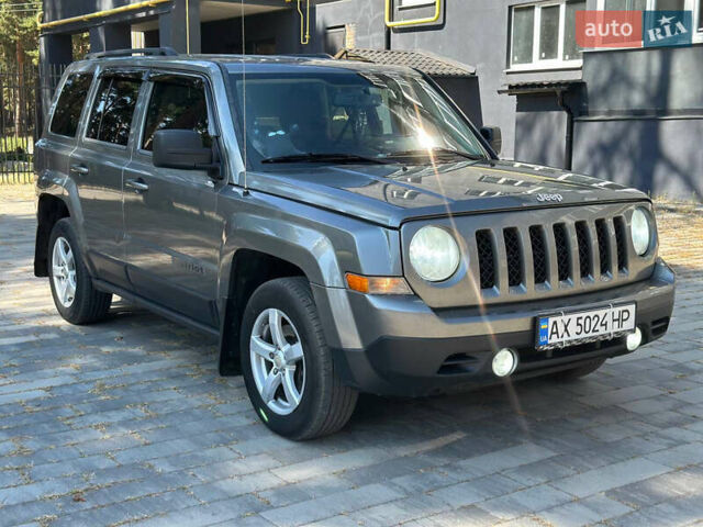 Серый Джип Патриот, объемом двигателя 2 л и пробегом 111 тыс. км за 10000 $, фото 7 на Automoto.ua