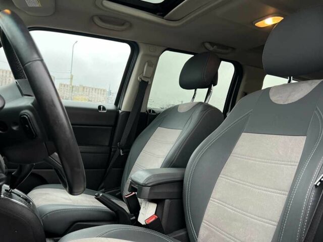 Серый Джип Патриот, объемом двигателя 2.4 л и пробегом 185 тыс. км за 9300 $, фото 6 на Automoto.ua