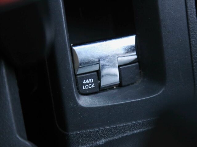 Серый Джип Патриот, объемом двигателя 2.4 л и пробегом 230 тыс. км за 9600 $, фото 20 на Automoto.ua