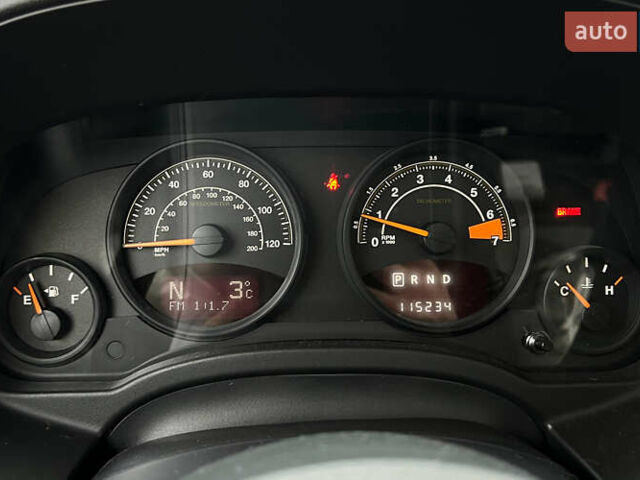 Серый Джип Патриот, объемом двигателя 2.36 л и пробегом 185 тыс. км за 9300 $, фото 12 на Automoto.ua