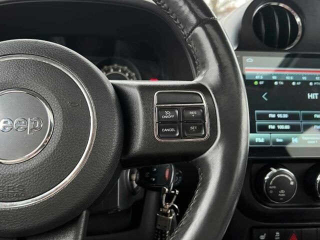 Серый Джип Патриот, объемом двигателя 2.4 л и пробегом 185 тыс. км за 9300 $, фото 9 на Automoto.ua