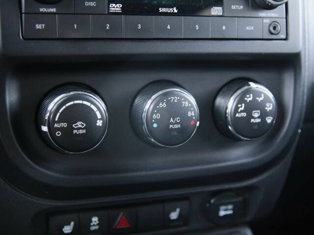 Серый Джип Патриот, объемом двигателя 2.4 л и пробегом 230 тыс. км за 9600 $, фото 16 на Automoto.ua