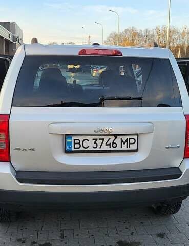 Серый Джип Патриот, объемом двигателя 2.36 л и пробегом 181 тыс. км за 9700 $, фото 9 на Automoto.ua