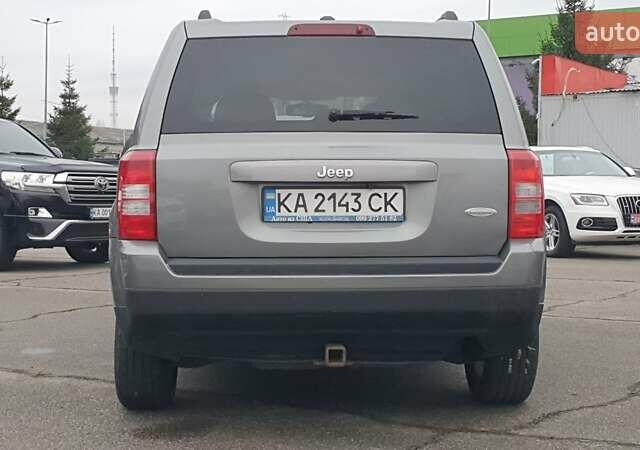 Серый Джип Патриот, объемом двигателя 2.36 л и пробегом 145 тыс. км за 8000 $, фото 6 на Automoto.ua
