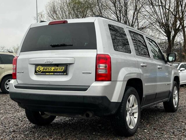 Серый Джип Патриот, объемом двигателя 2.4 л и пробегом 185 тыс. км за 9300 $, фото 5 на Automoto.ua