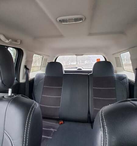 Джип Патриот 2013 в Кропивницком (Кировограде) на Automoto.ua Серый Джип Патриот, объемом двигателя 2.36 л и пробегом 215 тыс. км за 9000 $, фото 13 на Automoto.ua