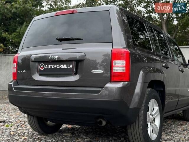 Серый Джип Патриот, объемом двигателя 2.36 л и пробегом 122 тыс. км за 10990 $, фото 4 на Automoto.ua
