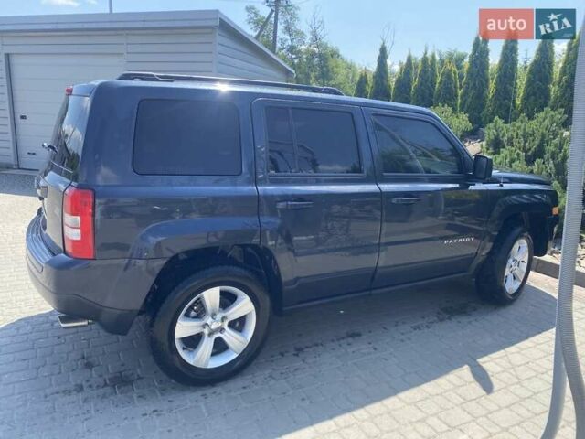 Джип Патриот 2014 в Яворове на Automoto.ua Серый Джип Патриот, объемом двигателя 2.36 л и пробегом 190 тыс. км за 9000 $, фото 7 на Automoto.ua