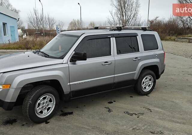 Серый Джип Патриот, объемом двигателя 2.36 л и пробегом 160 тыс. км за 8400 $, фото 13 на Automoto.ua