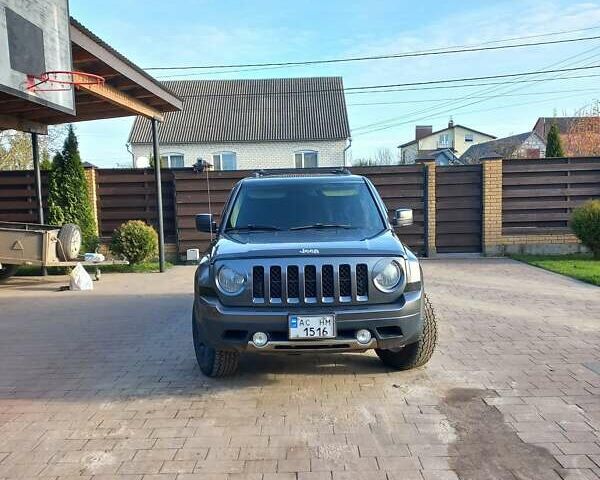 Сірий Джип Patriot, об'ємом двигуна 2.36 л та пробігом 160 тис. км за 11500 $, фото 8 на Automoto.ua