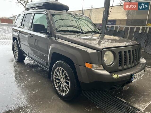 Серый Джип Патриот, объемом двигателя 2.36 л и пробегом 190 тыс. км за 9150 $, фото 10 на Automoto.ua