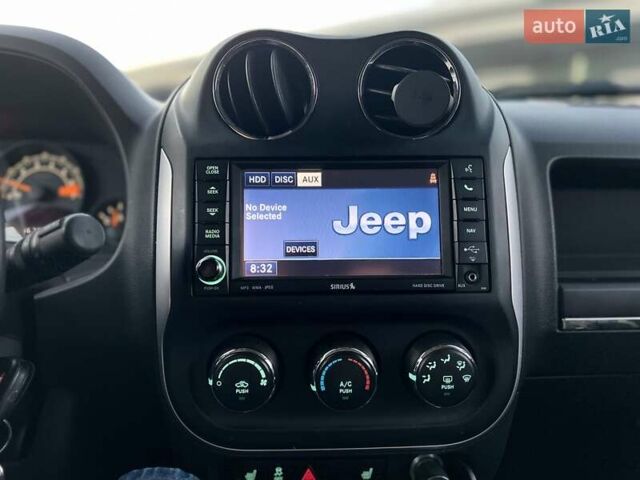 Серый Джип Патриот, объемом двигателя 2.36 л и пробегом 270 тыс. км за 9300 $, фото 8 на Automoto.ua