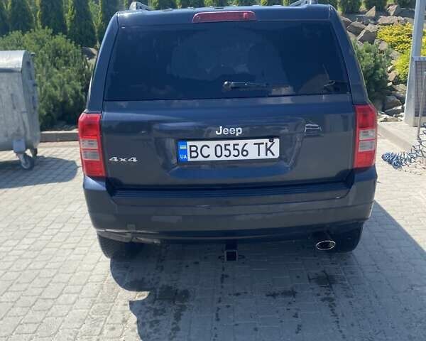Джип Патриот 2014 в Яворове на Automoto.ua Серый Джип Патриот, объемом двигателя 2.36 л и пробегом 190 тыс. км за 9000 $, фото 5 на Automoto.ua