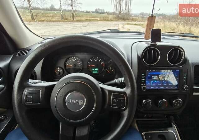 Сірий Джип Patriot, об'ємом двигуна 2.36 л та пробігом 160 тис. км за 9600 $, фото 10 на Automoto.ua