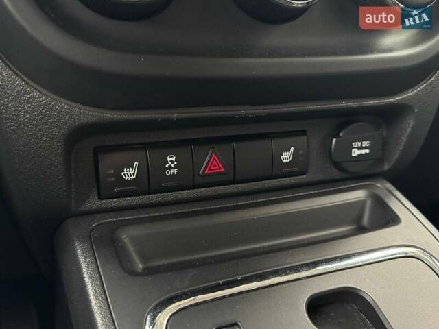 Серый Джип Патриот, объемом двигателя 2.36 л и пробегом 122 тыс. км за 10990 $, фото 23 на Automoto.ua