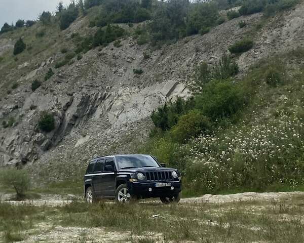 Джип Патриот 2014 в Яворове на Automoto.ua Серый Джип Патриот, объемом двигателя 2.36 л и пробегом 190 тыс. км за 9000 $, фото 1 на Automoto.ua