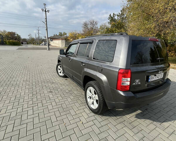 Сірий Джип Patriot, об'ємом двигуна 2.36 л та пробігом 200 тис. км за 9800 $, фото 6 на Automoto.ua