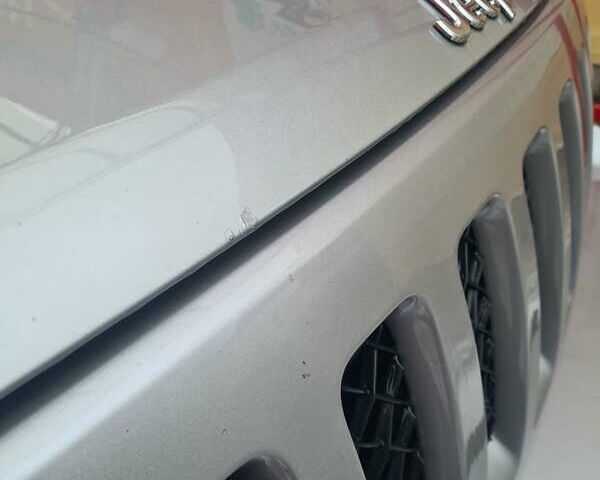 Сірий Джип Patriot, об'ємом двигуна 2.36 л та пробігом 200 тис. км за 10000 $, фото 4 на Automoto.ua