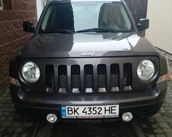 Серый Джип Патриот, объемом двигателя 2.36 л и пробегом 76 тыс. км за 12900 $, фото 7 на Automoto.ua