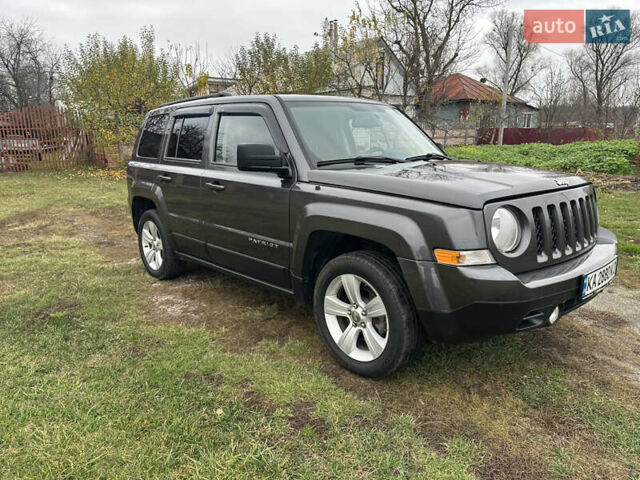 Серый Джип Патриот, объемом двигателя 2.36 л и пробегом 174 тыс. км за 8500 $, фото 8 на Automoto.ua