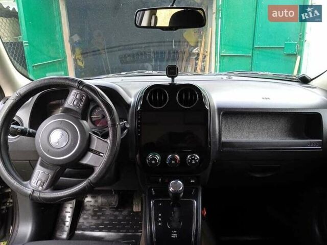 Серый Джип Патриот, объемом двигателя 2.36 л и пробегом 125 тыс. км за 11800 $, фото 8 на Automoto.ua