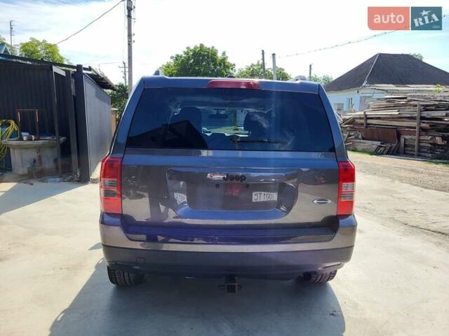 Серый Джип Патриот, объемом двигателя 2 л и пробегом 190 тыс. км за 8999 $, фото 3 на Automoto.ua