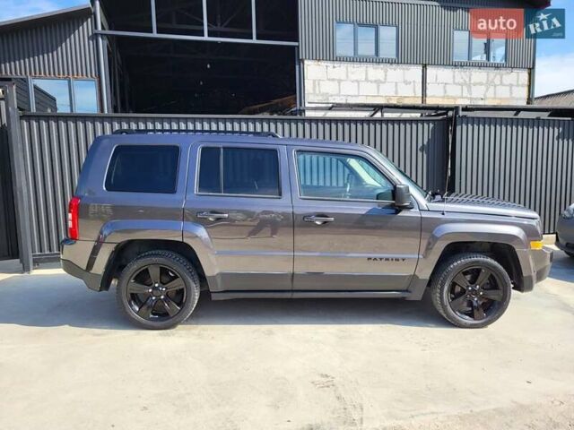 Серый Джип Патриот, объемом двигателя 2 л и пробегом 190 тыс. км за 8999 $, фото 8 на Automoto.ua